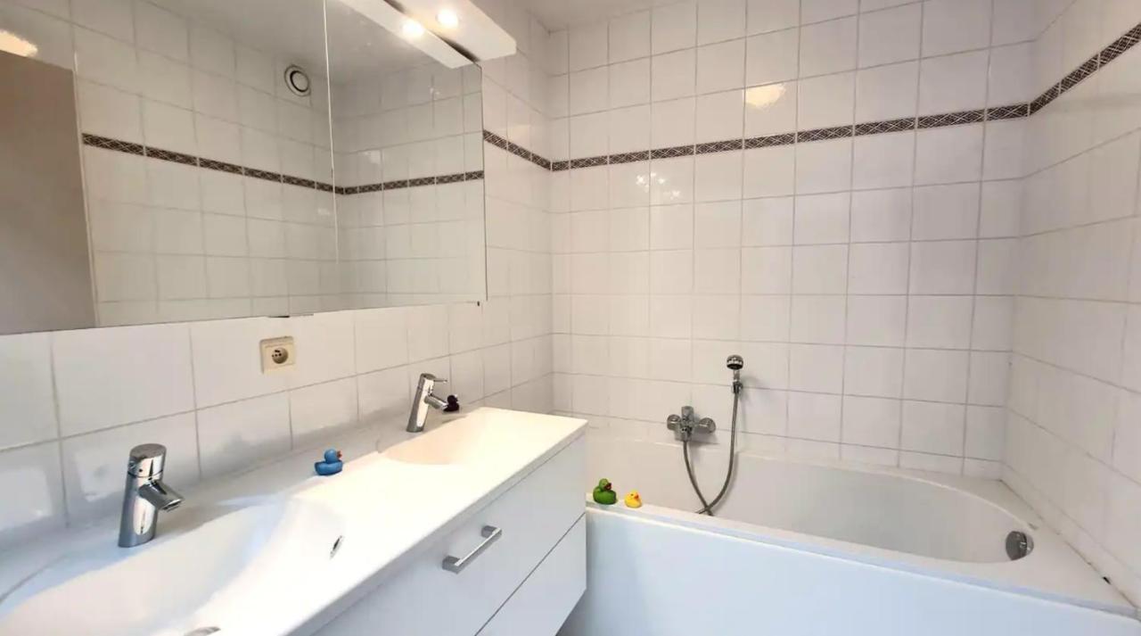 Familie Appartement Hartje Knokke Met Optie Parking ภายนอก รูปภาพ